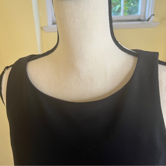 SALE 🛍️ Joseph Ribkoff black midi dress. Racer stripes down each side. Size 6 - Picture 4 of 7